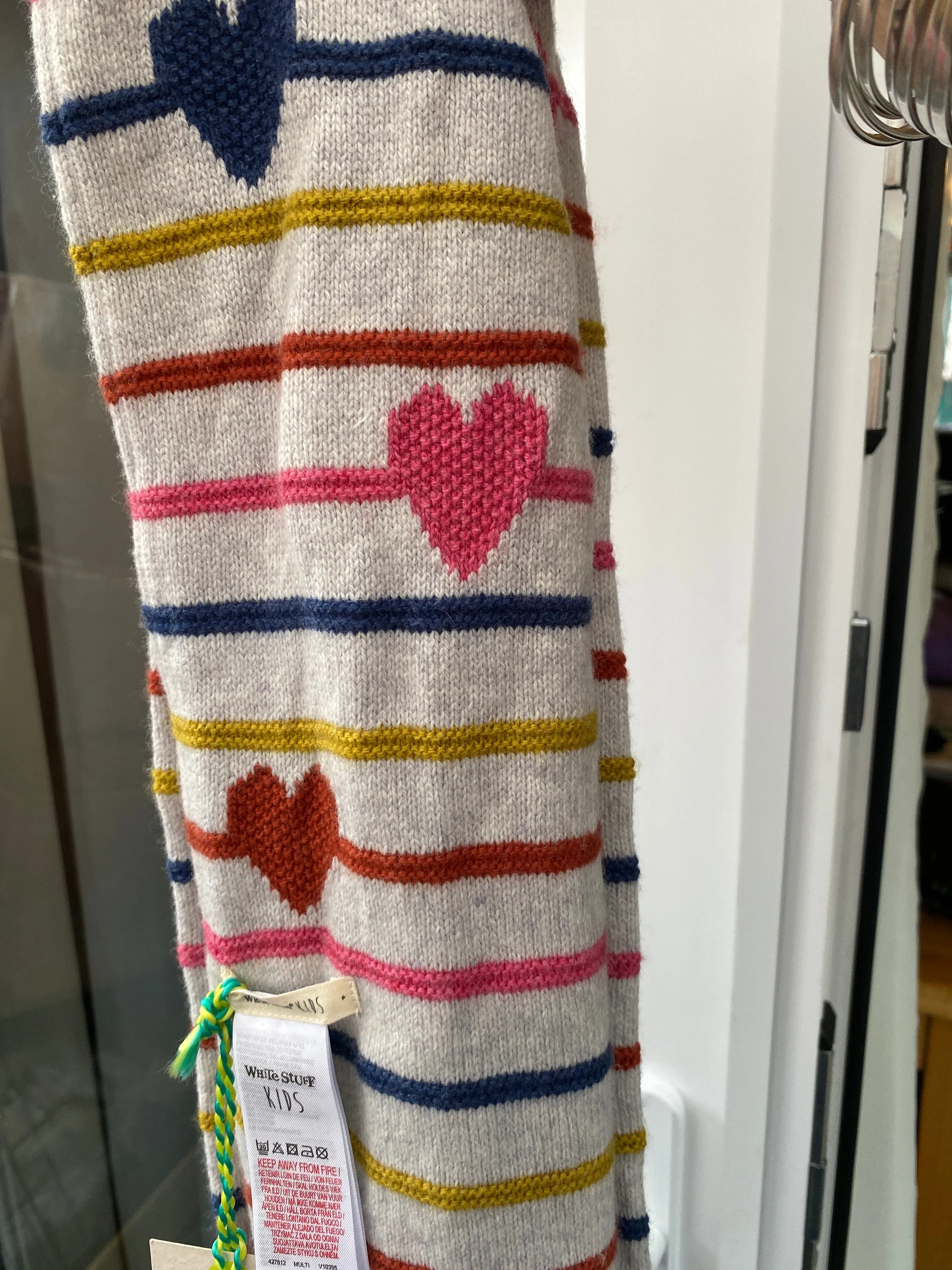 Ex white stuff poncho & scarf