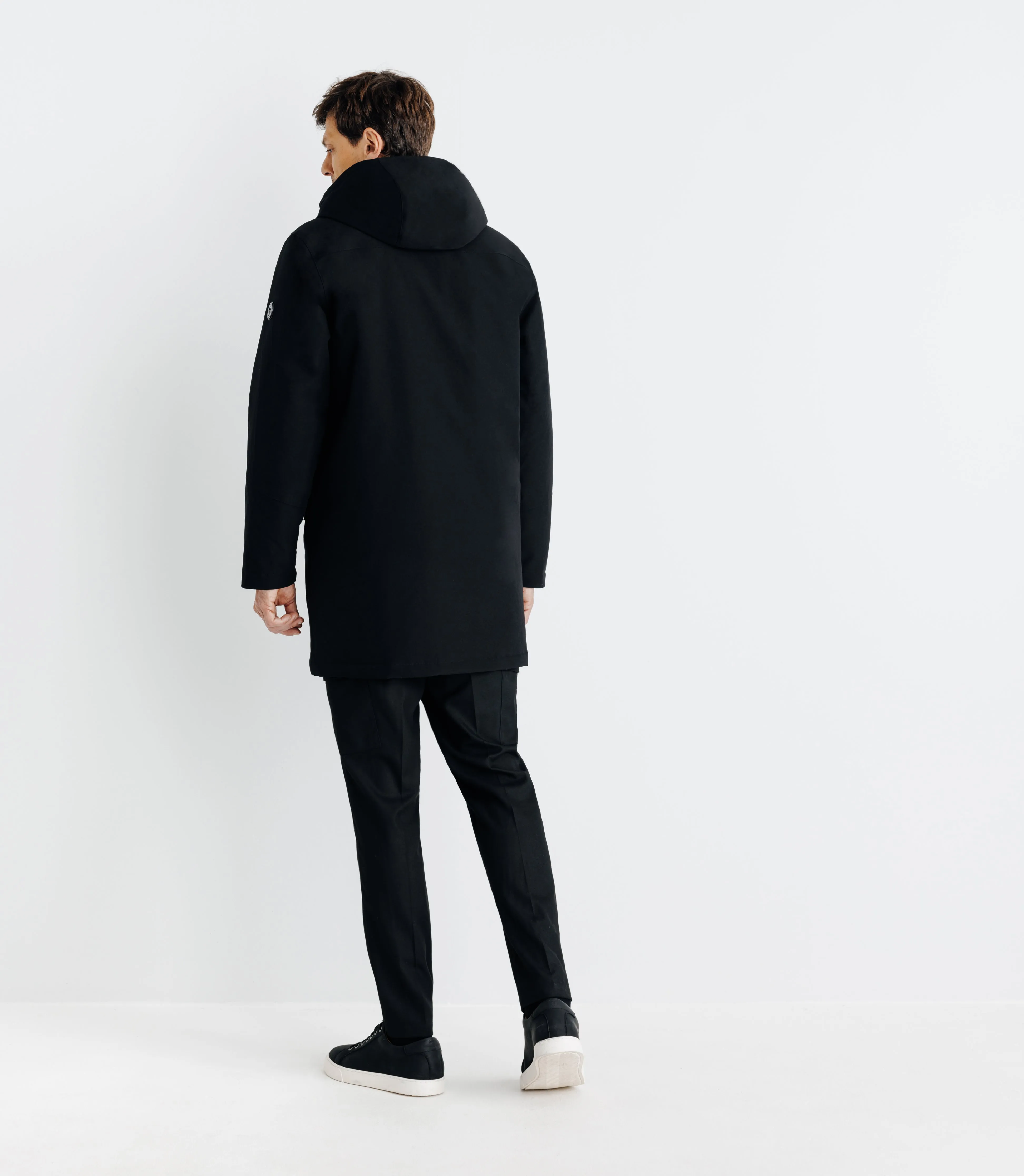 Parka à capuche noire