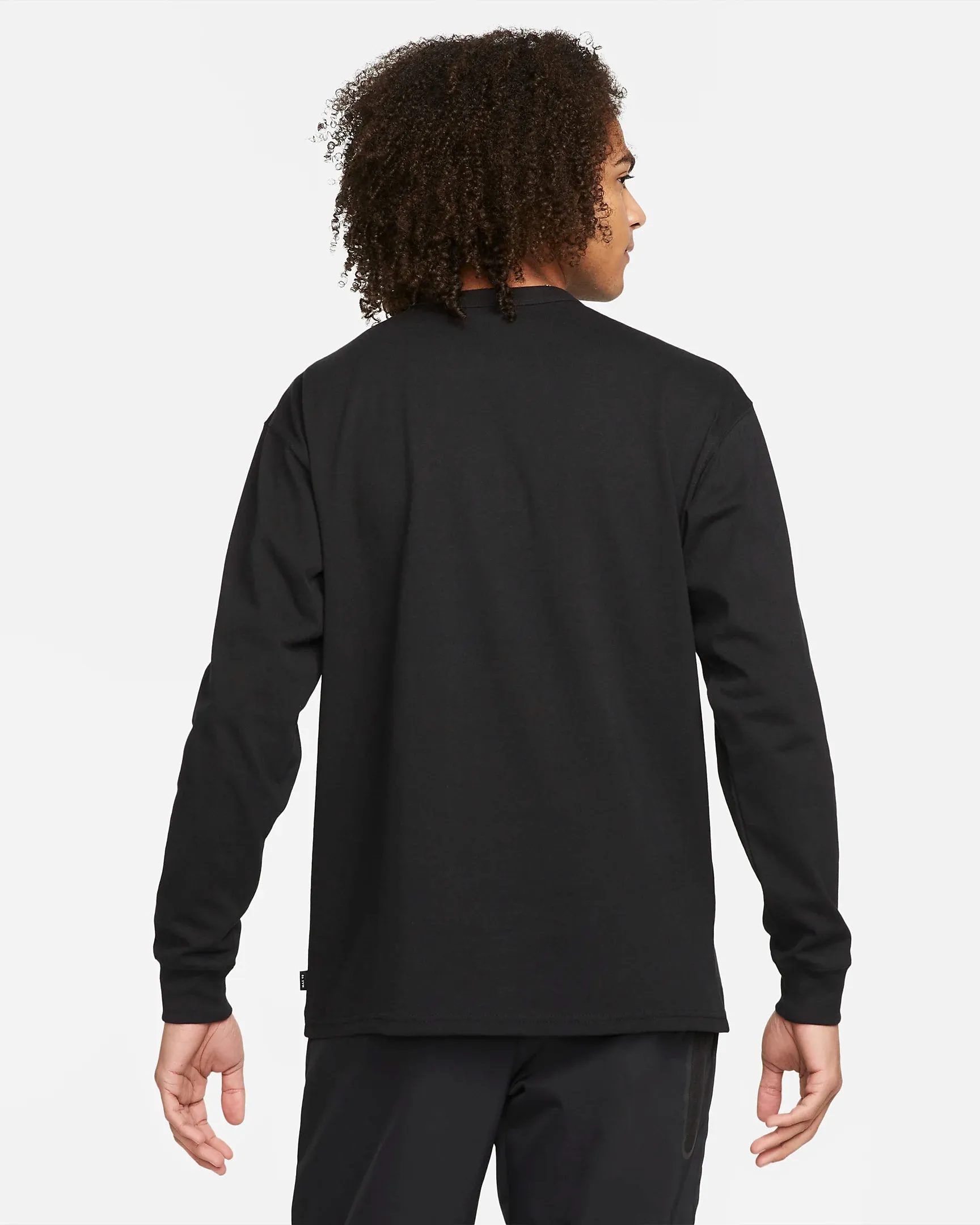 Premium Essentials Long Sleeve T-shirt