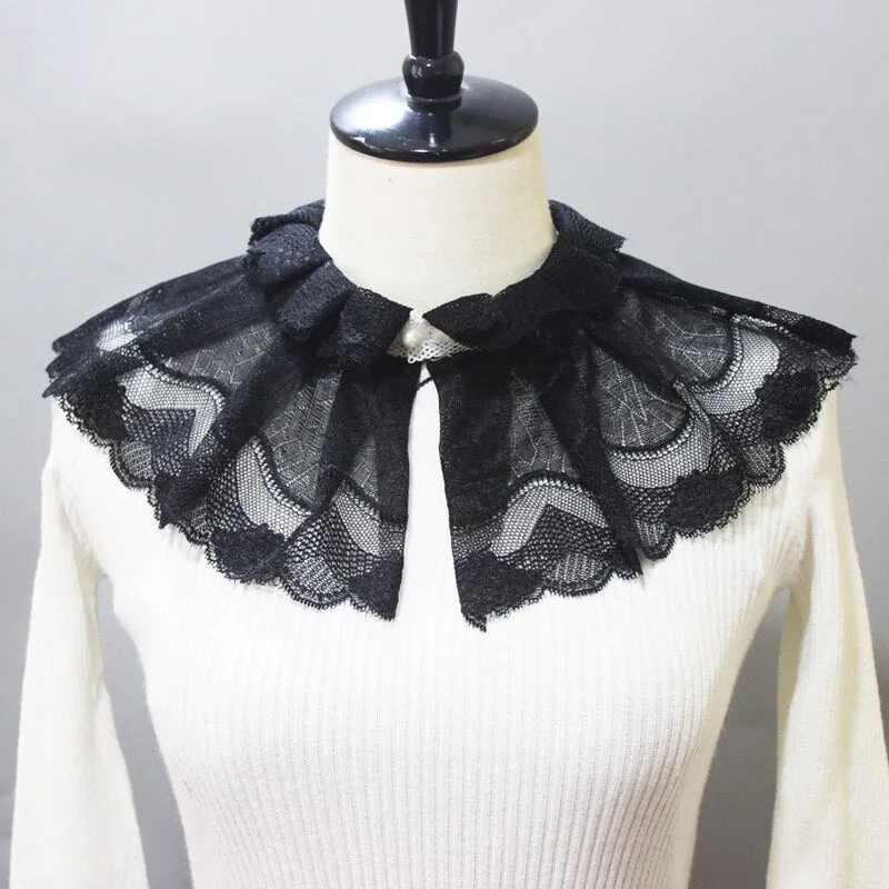 TEEK - Vintage Vickie Ruffled Stand Fake Collar