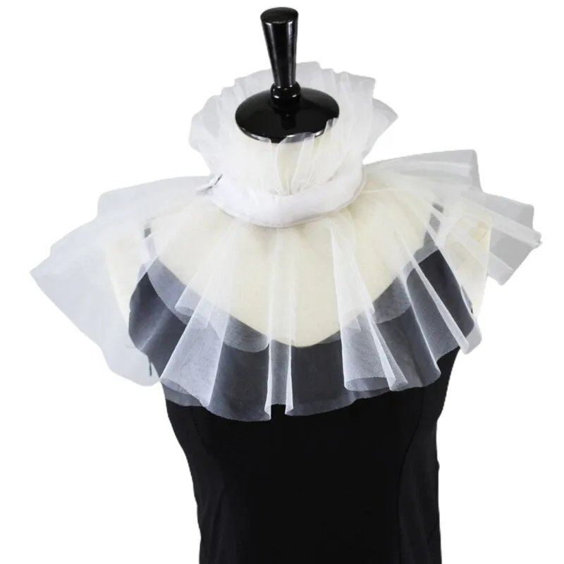 TEEK - Vintage Vickie Ruffled Stand Fake Collar