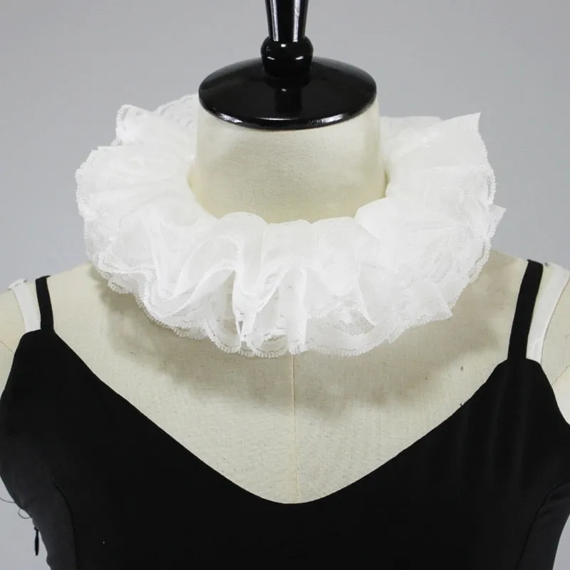 TEEK - Vintage Vickie Ruffled Stand Fake Collar
