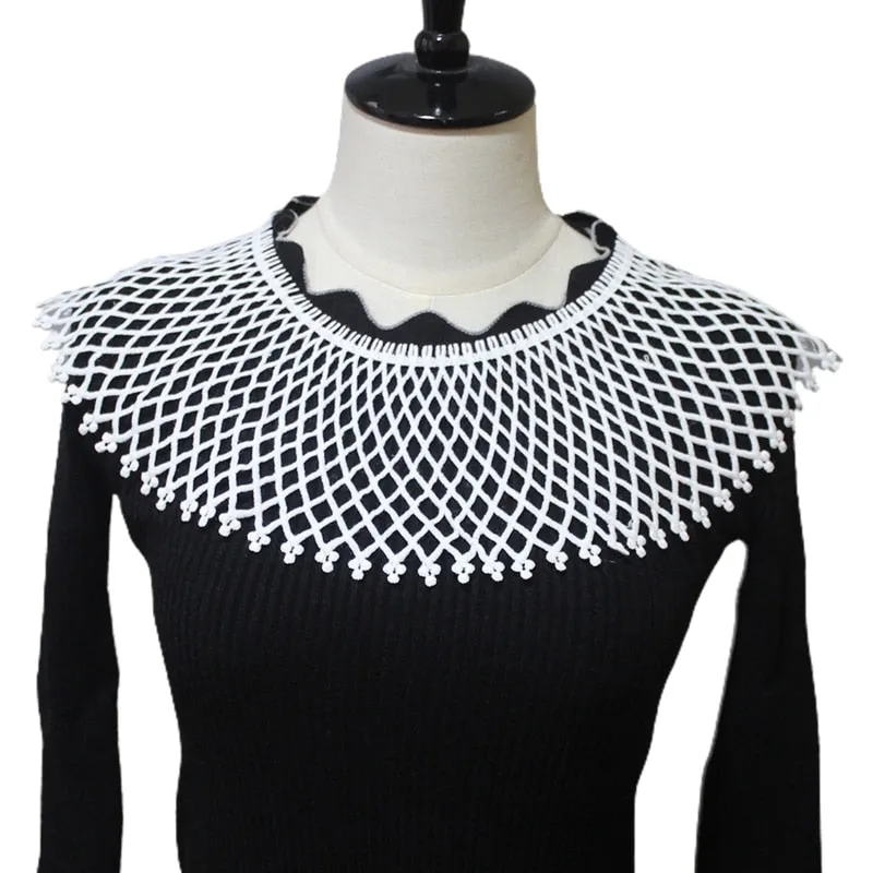 TEEK - Vintage Vickie Ruffled Stand Fake Collar