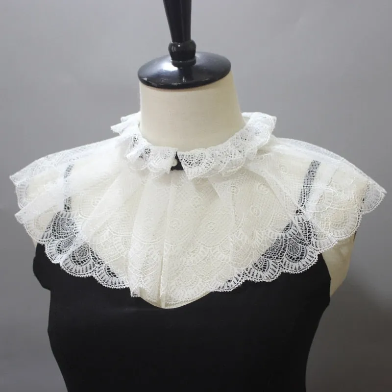 TEEK - Vintage Vickie Ruffled Stand Fake Collar