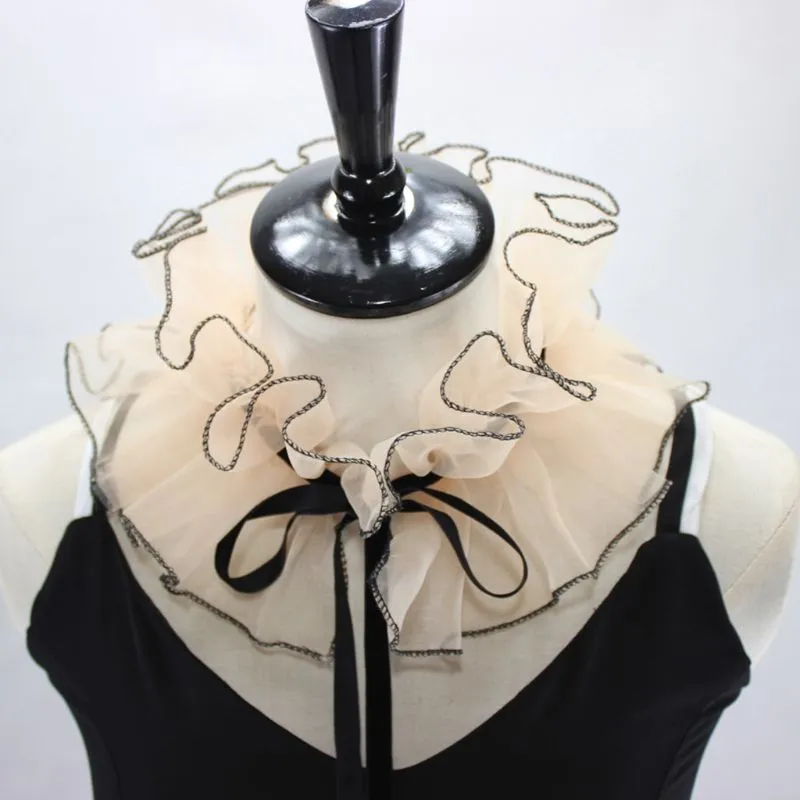 TEEK - Vintage Vickie Ruffled Stand Fake Collar