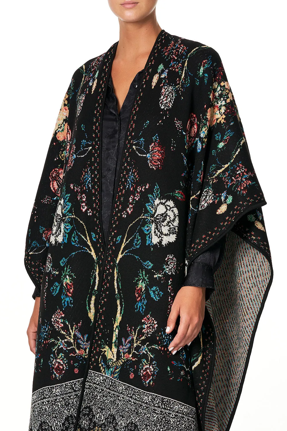 THROW OVER PONCHO HAUTE PROVINCIAL