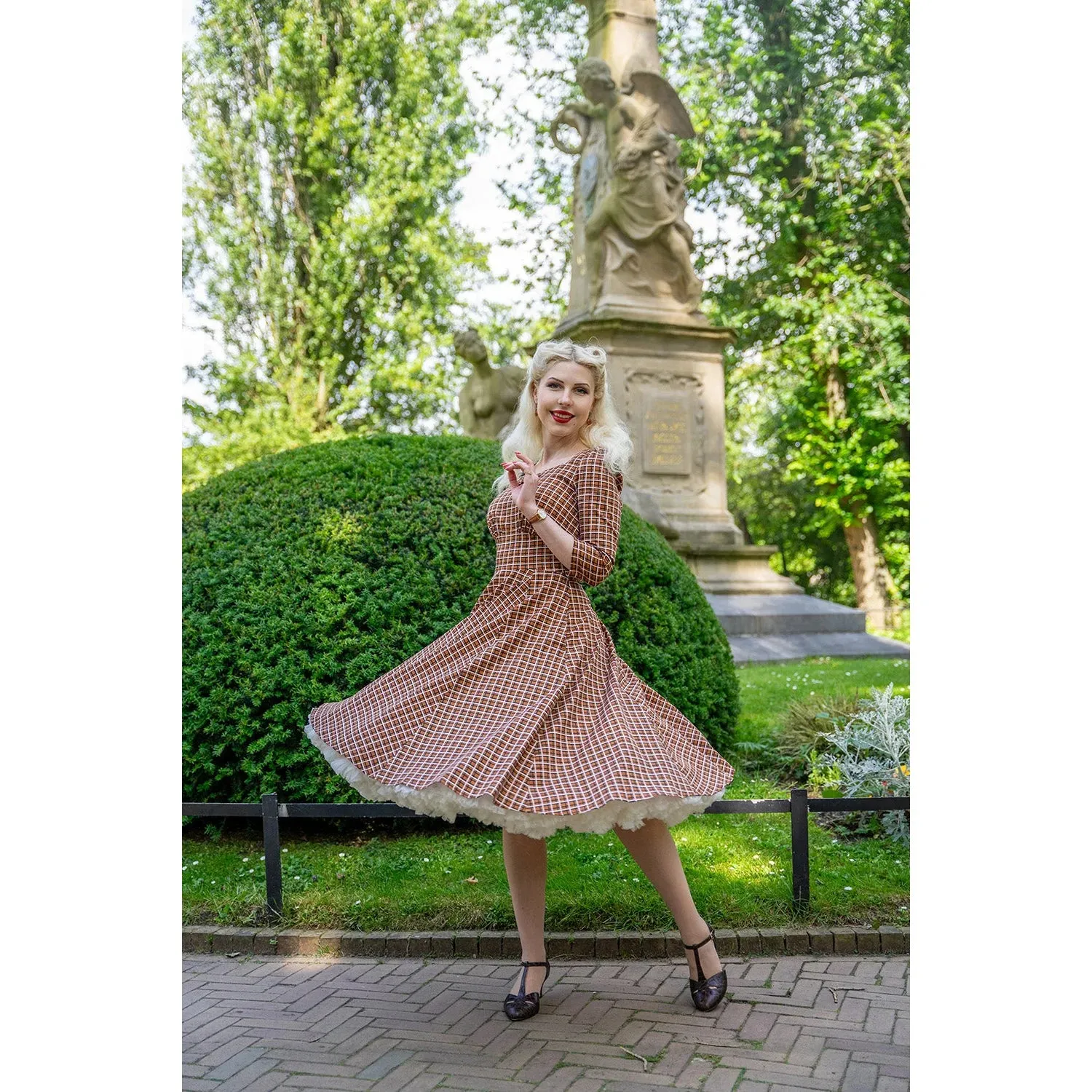 Vintage Autumnal Brown Check 3/4 Sleeve Collar Burns Swing Dress